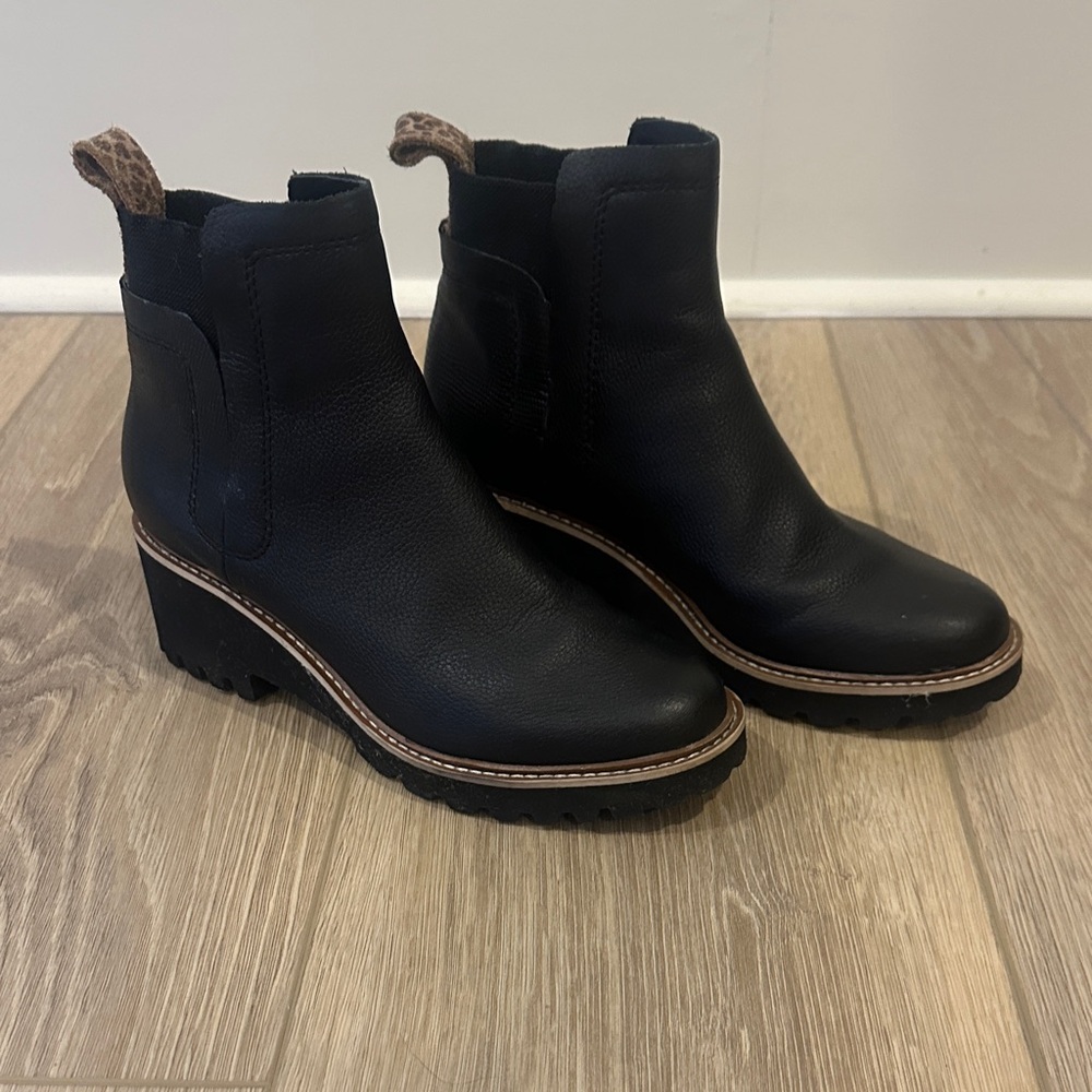 Dolce Vita Black Ankle Boots with Tan Accents